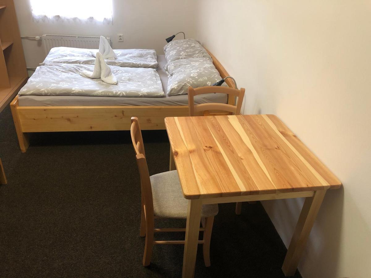Penzion Stvanice Staré Město Bagian luar foto